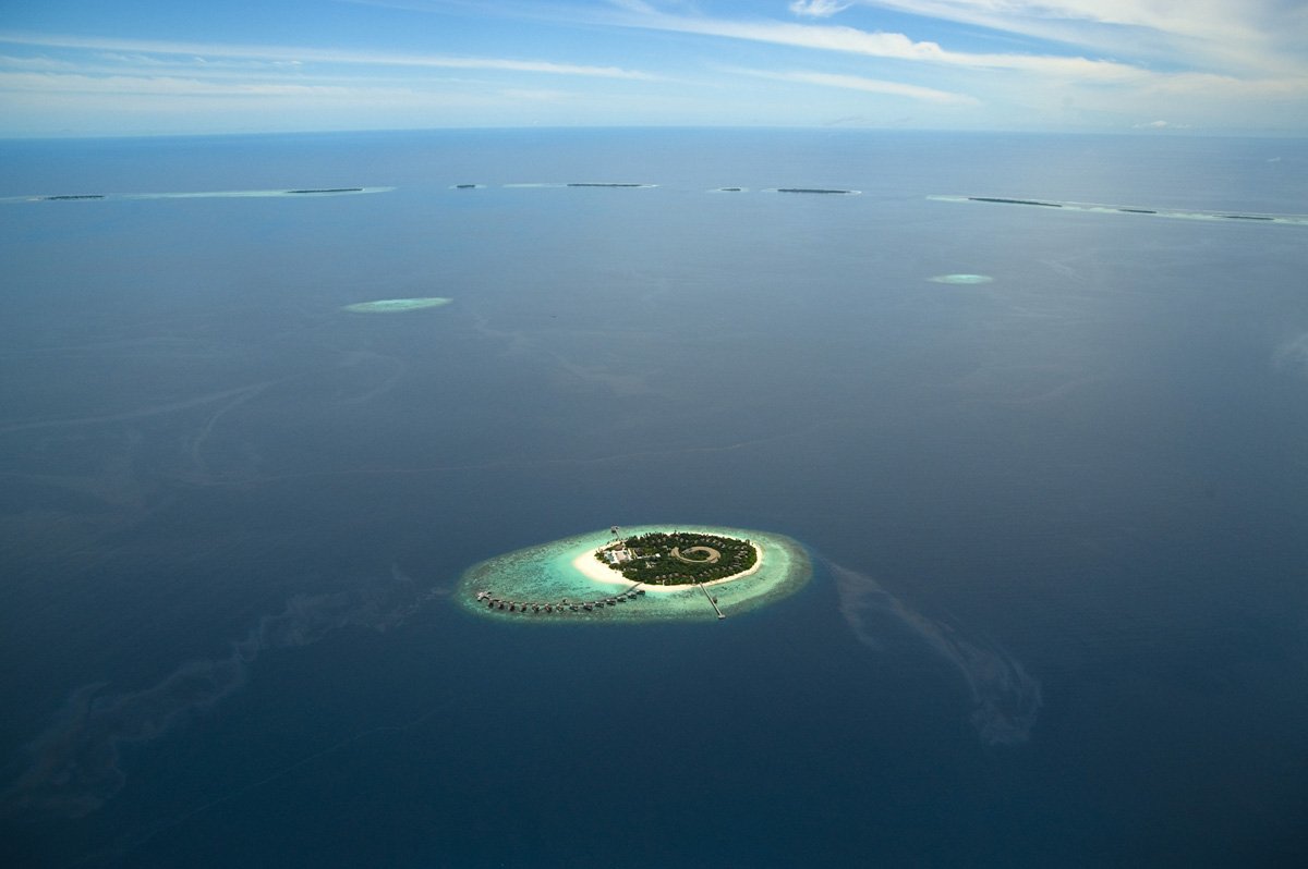 Немо тихий океан. Точка Немо остров. Точка Немо в тихом океане остров. Park Hyatt Maldives Hadahaa 5*. Атолл Дюси точка Немо.