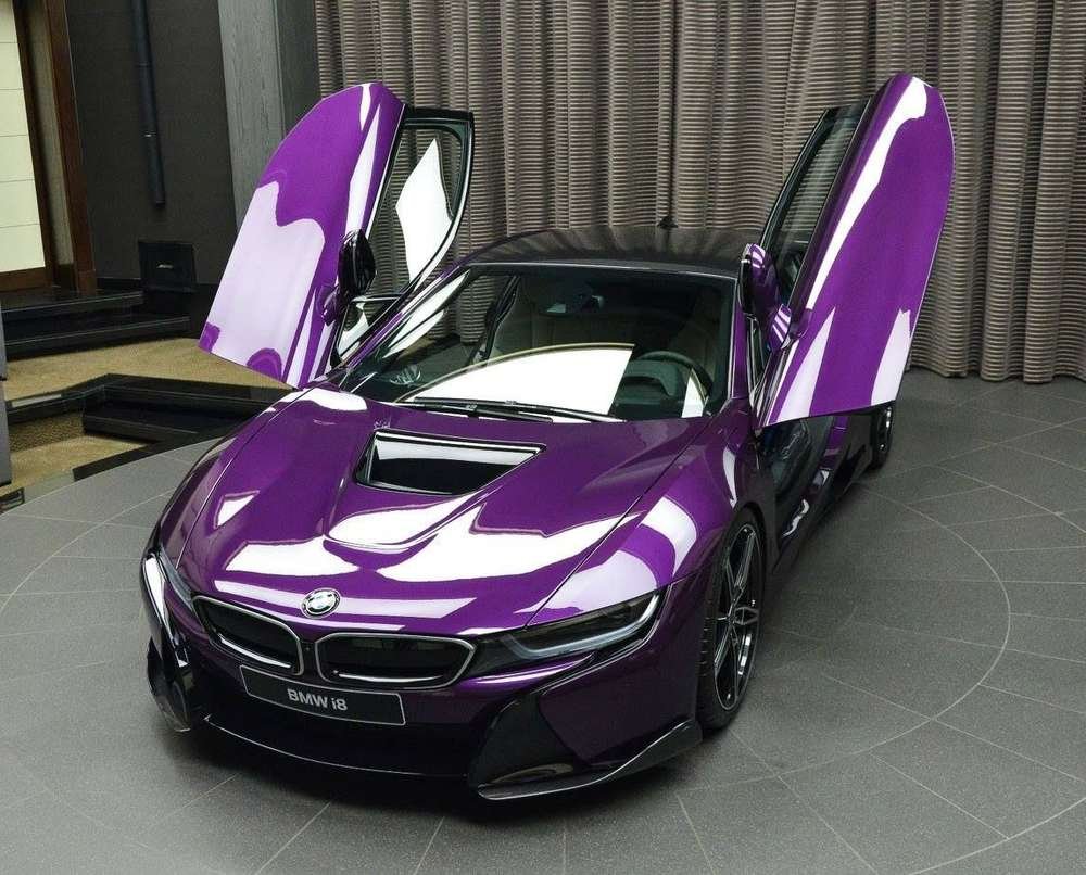 BMW i8 Purple