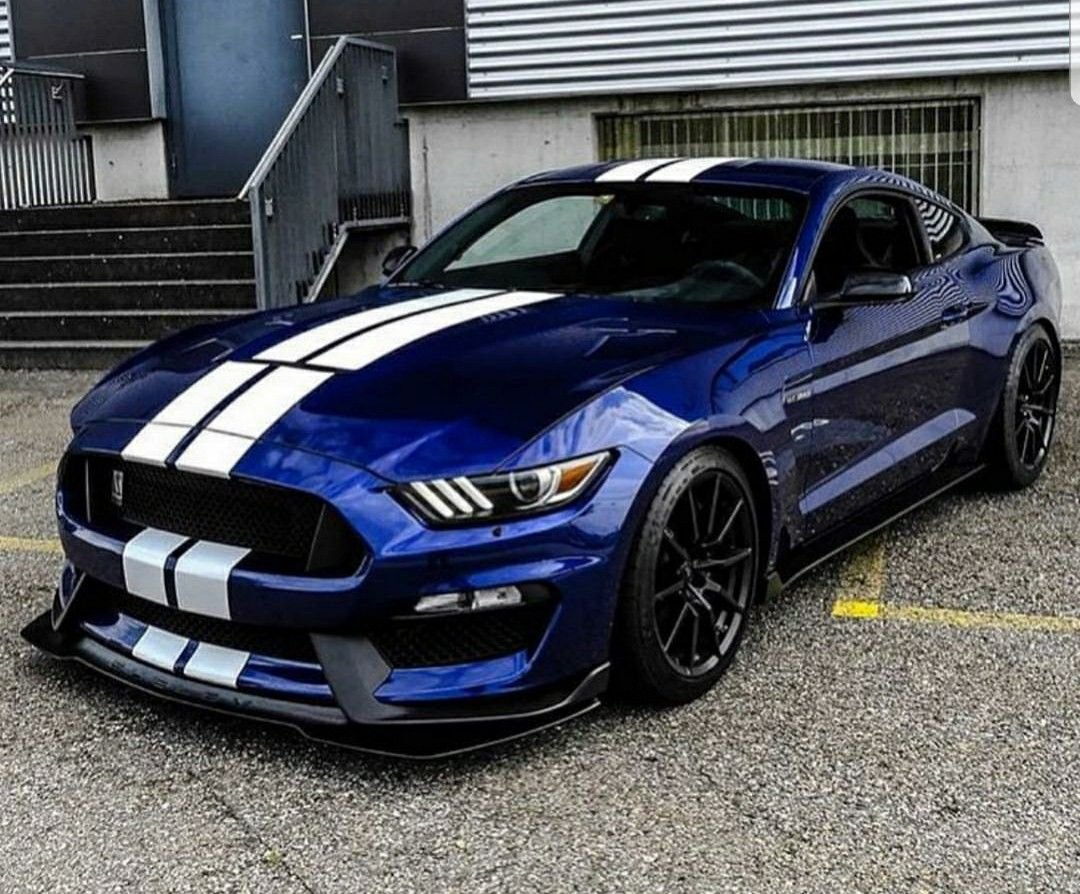 Тюнингованный Форд Мустанг Шелби gt 500