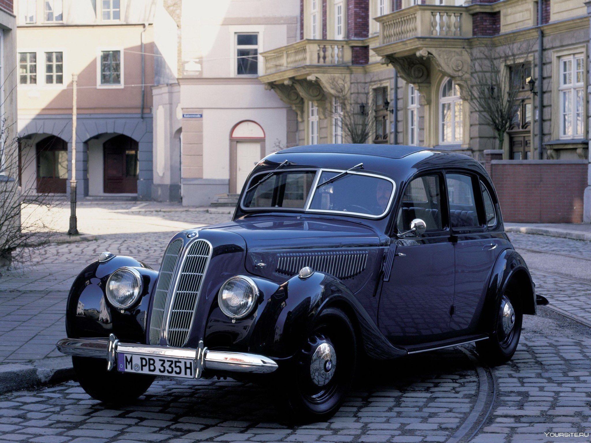 Первые немецкие автомобили. BMW 335 1939-1941. BMW 1939. BMW 335 1939 года. BMW 335 1940.