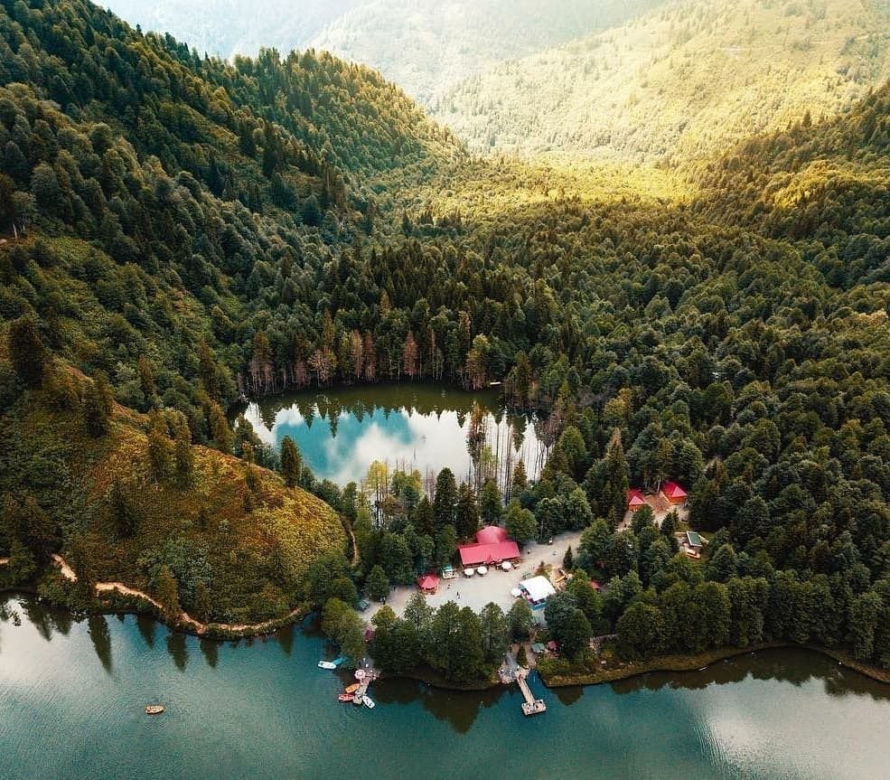 Озеро Karagol, Турция