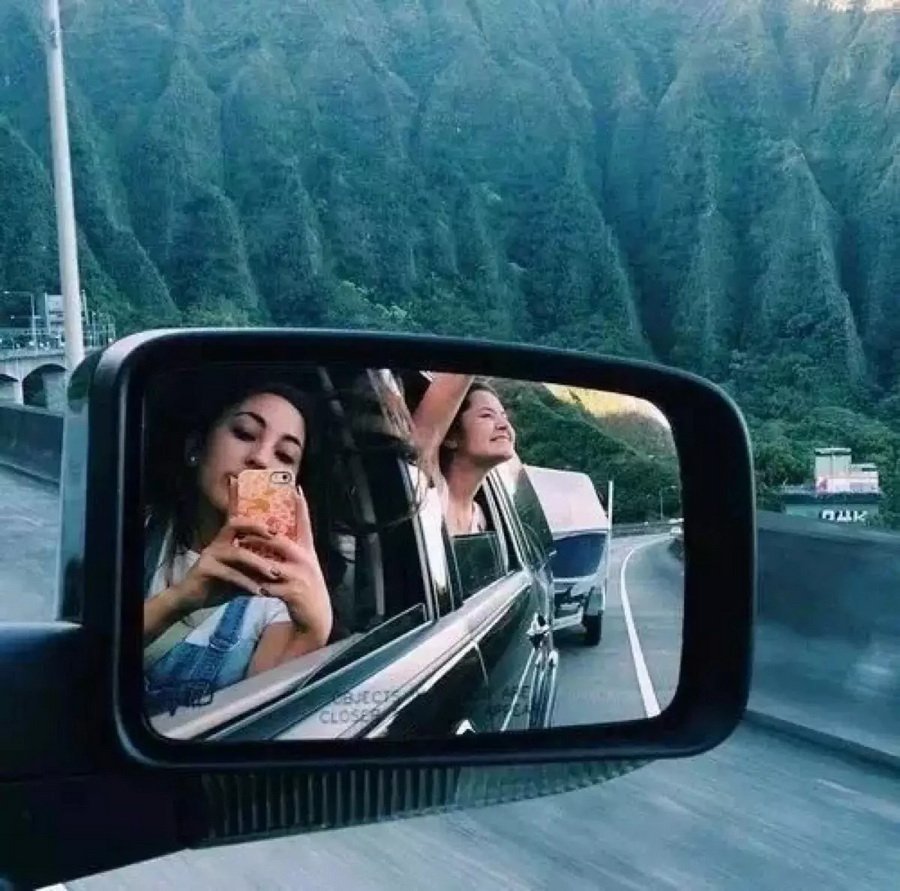 Путешествие зеркало машины