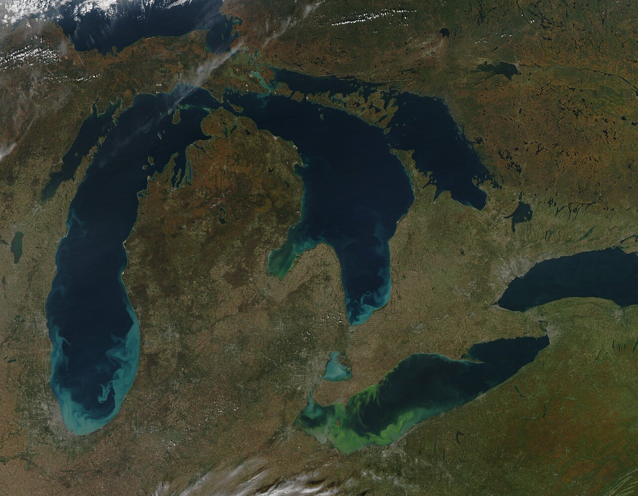 В состав великих американских озер входит. Великие озера Северной Америки Мичиган. Великие американские озёра верхнее Гурон Мичиган Эри Онтарио. Великие озёра озёра Северной Америки. 5 Великих озер Северной Америки.