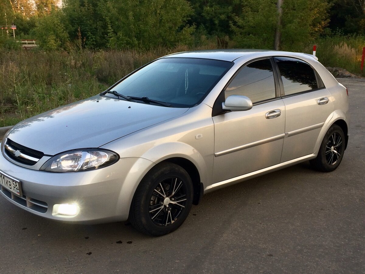 Chevrolet Lacetti хэтчбек 1.6