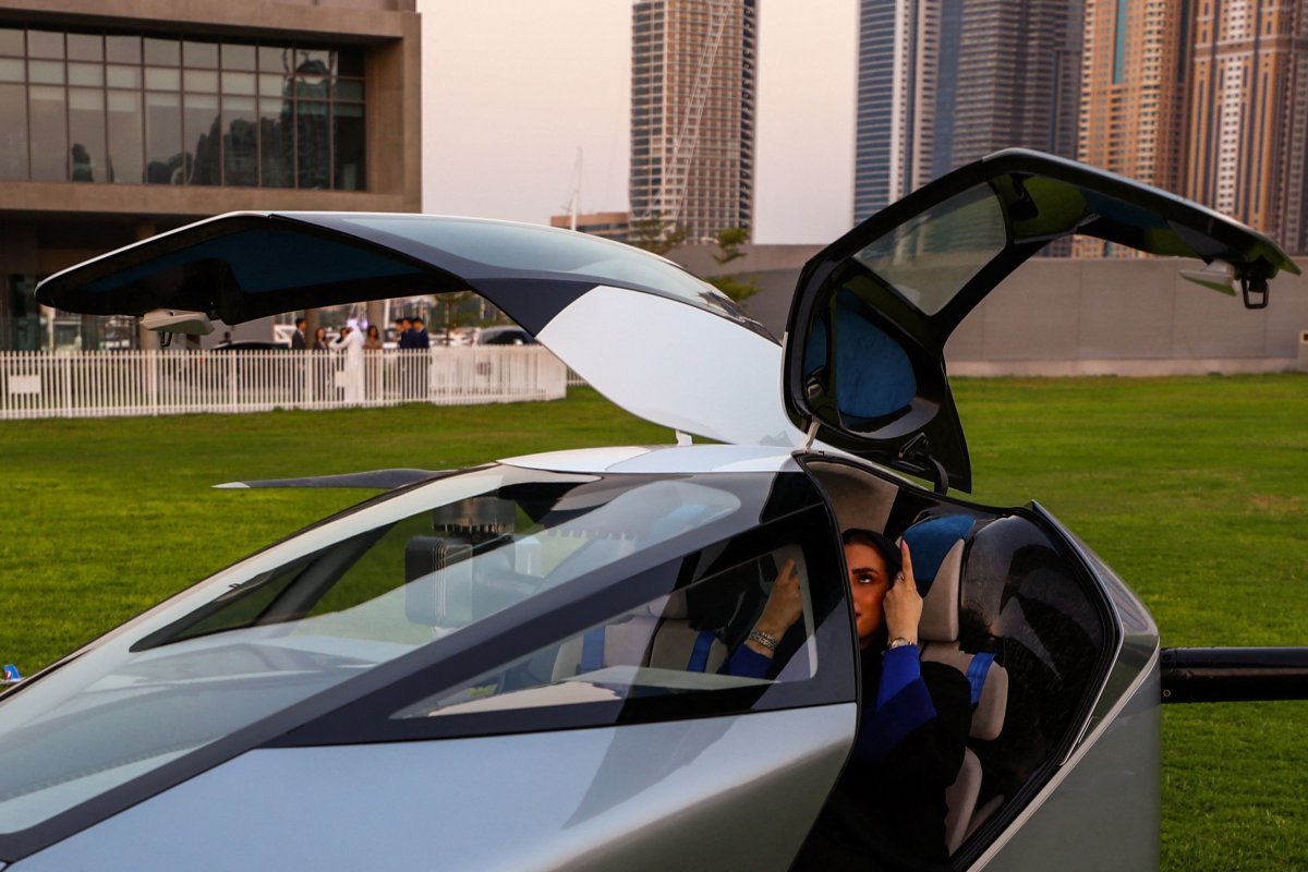 Летающий автомобиль