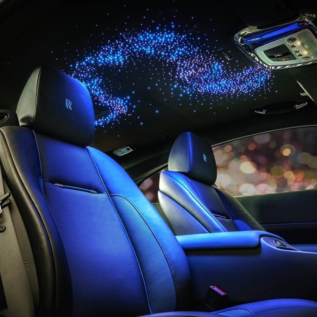 Rolls Royce потолок звездное небо