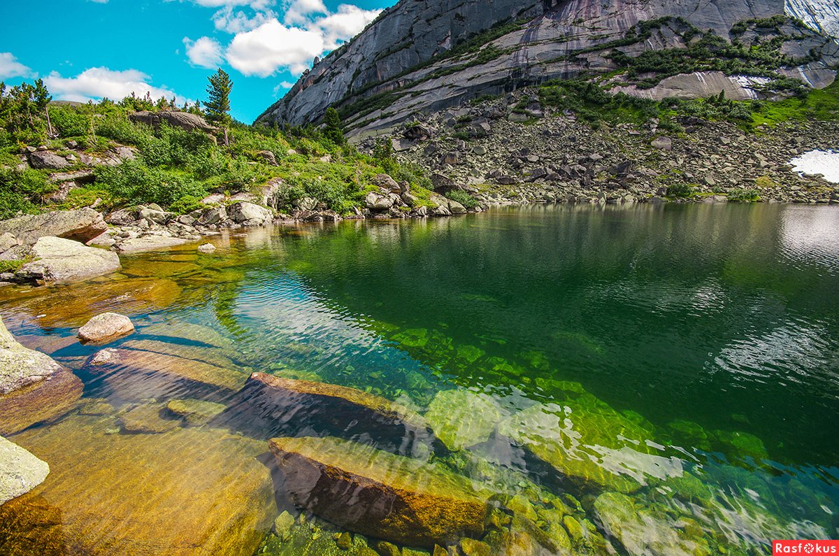 Ергаки озеро горных духов и водопад