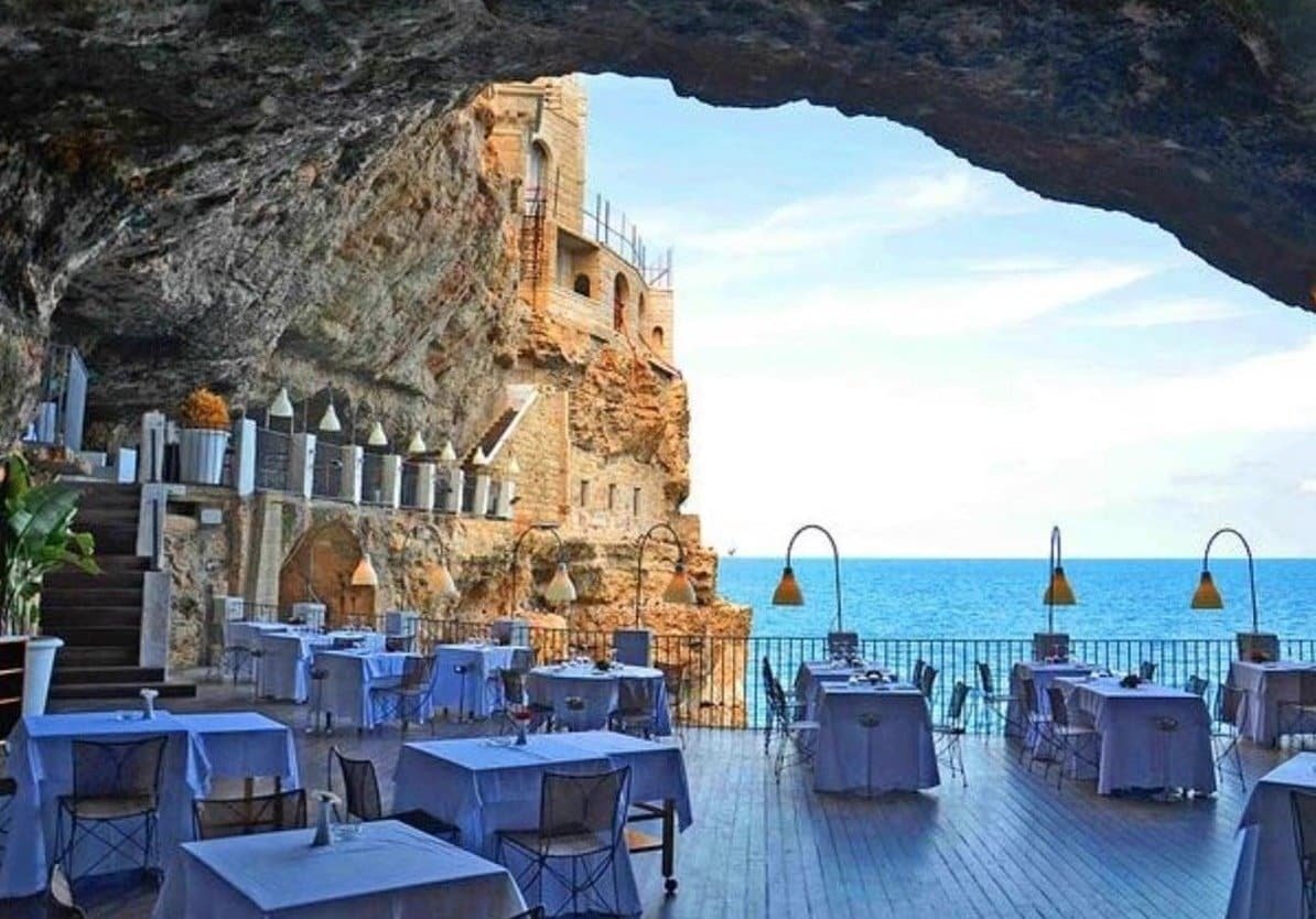 Grotta Palazzese Restaurant Италия