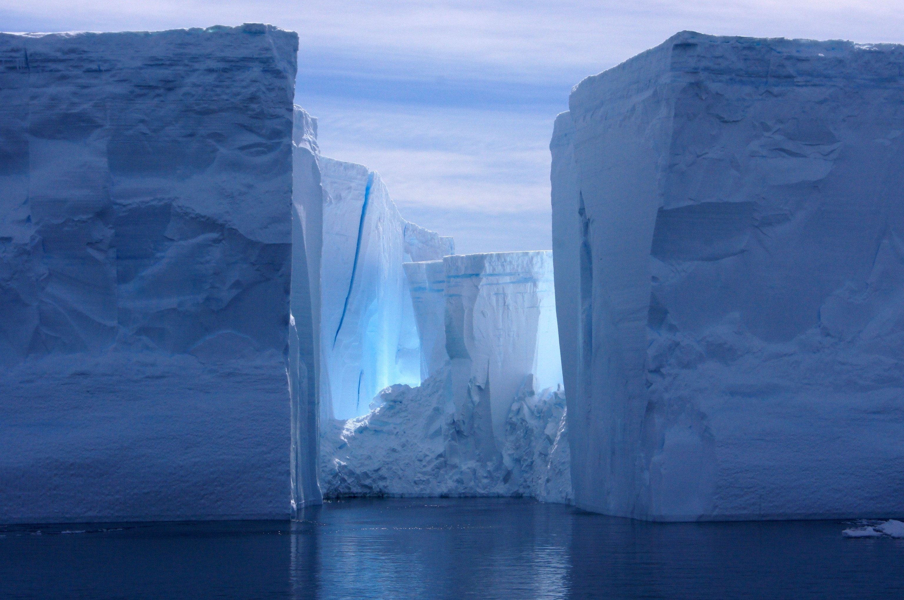 Замершее салсотто. Шельфовые ледники Антарктиды. Ледник Росса в Антарктиде. Шельфовый ледник Росса таяние. Антарктида Росса шельфовые ледники Росса.