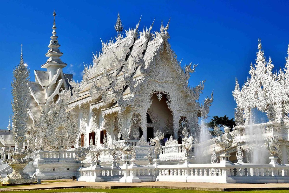 Ват Ронг Кхун Таиланд