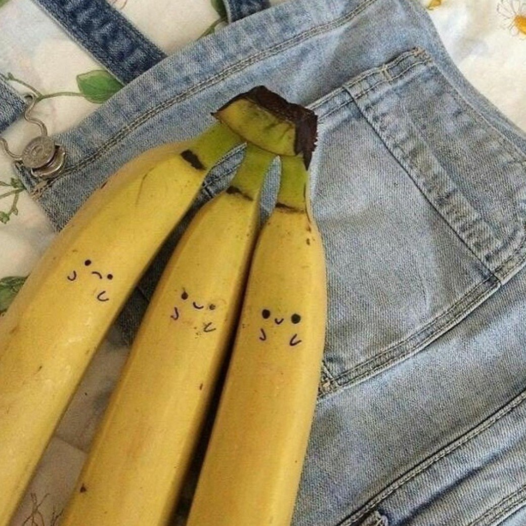 Банан Эстетика жёлтая