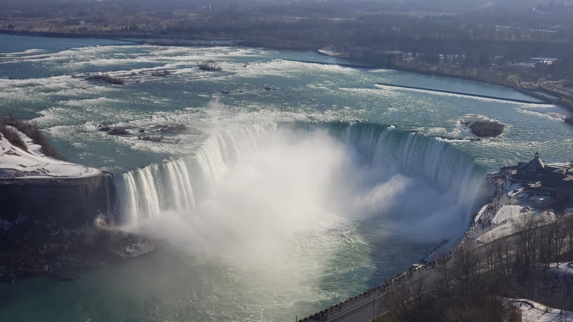 Высота известного на весь мир ниагарского водопада. Ниагарский водопад Канада. Водопад Торонто в Канаде. Ниагара Торонто.