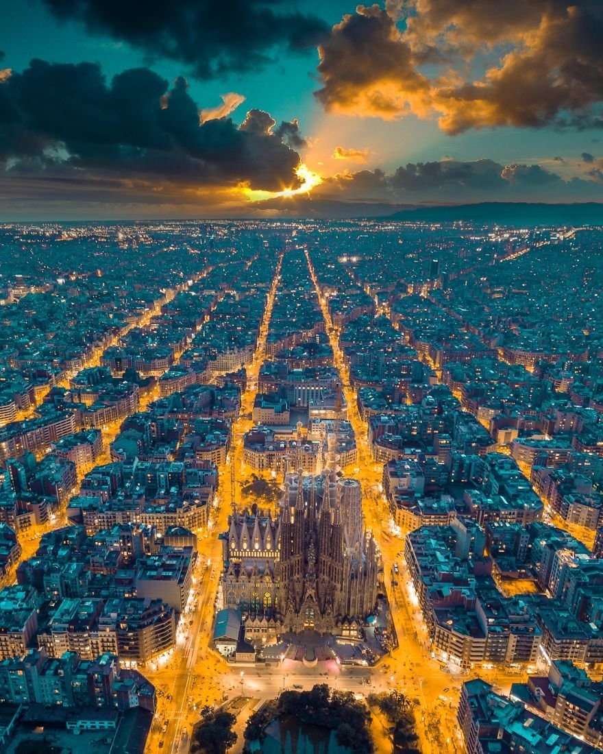 Барселона город с высоты птичьего полета