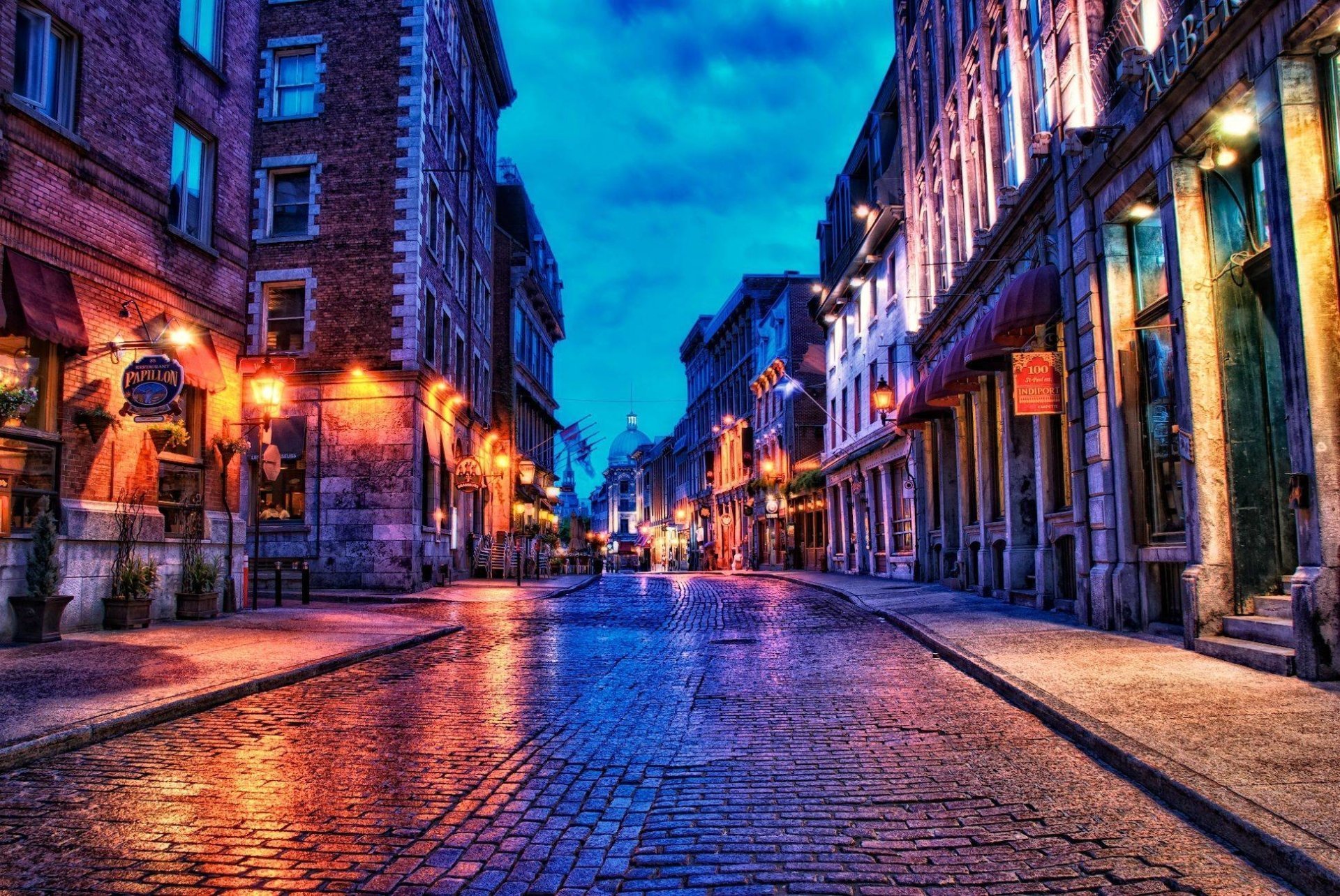 Улица города. Красивые улицы. Ночная улица. Вечерний город.