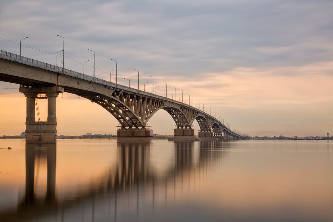 Саратов закат Волга Энгельсский мост