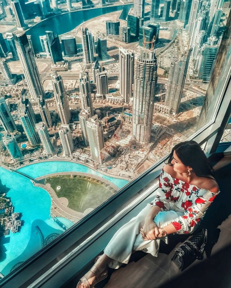 Дубай Бурдж Халифа турист