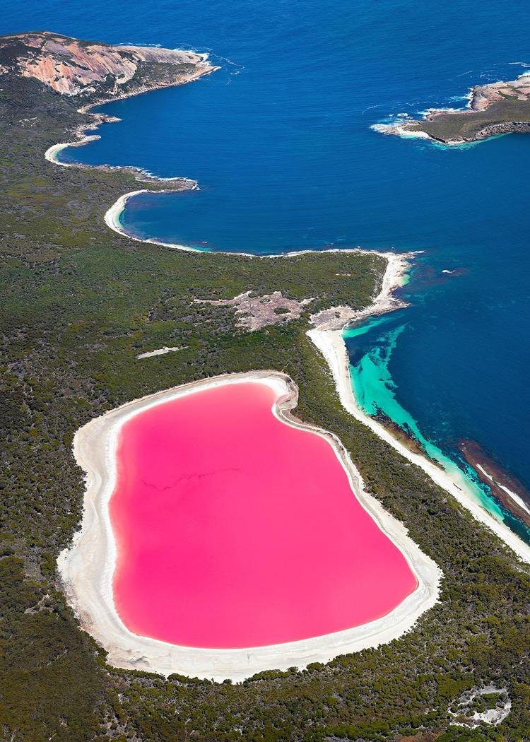 Озеро Хиллер (hillier), Австралия