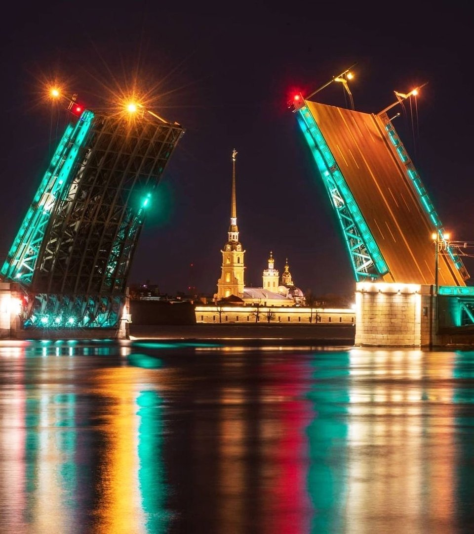 Дворцовый мост Питер