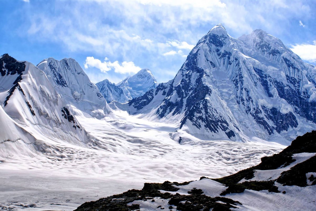 Высота горы Памир в Таджикистане