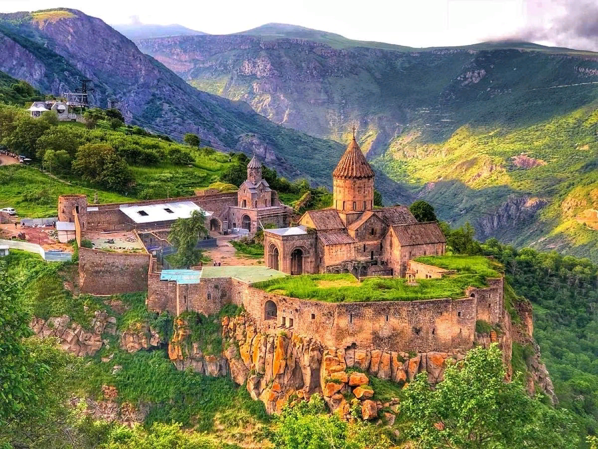 Татевский монастырь в Армении