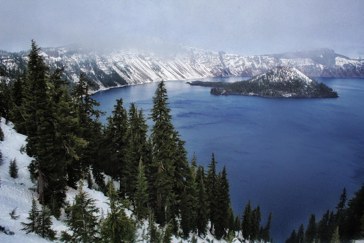 Кратерное озеро, Орегон, США