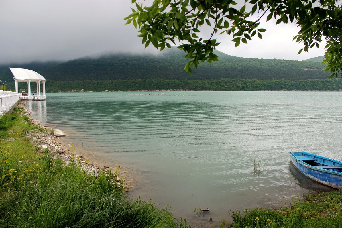 Озеро Абрау-Дюрсо