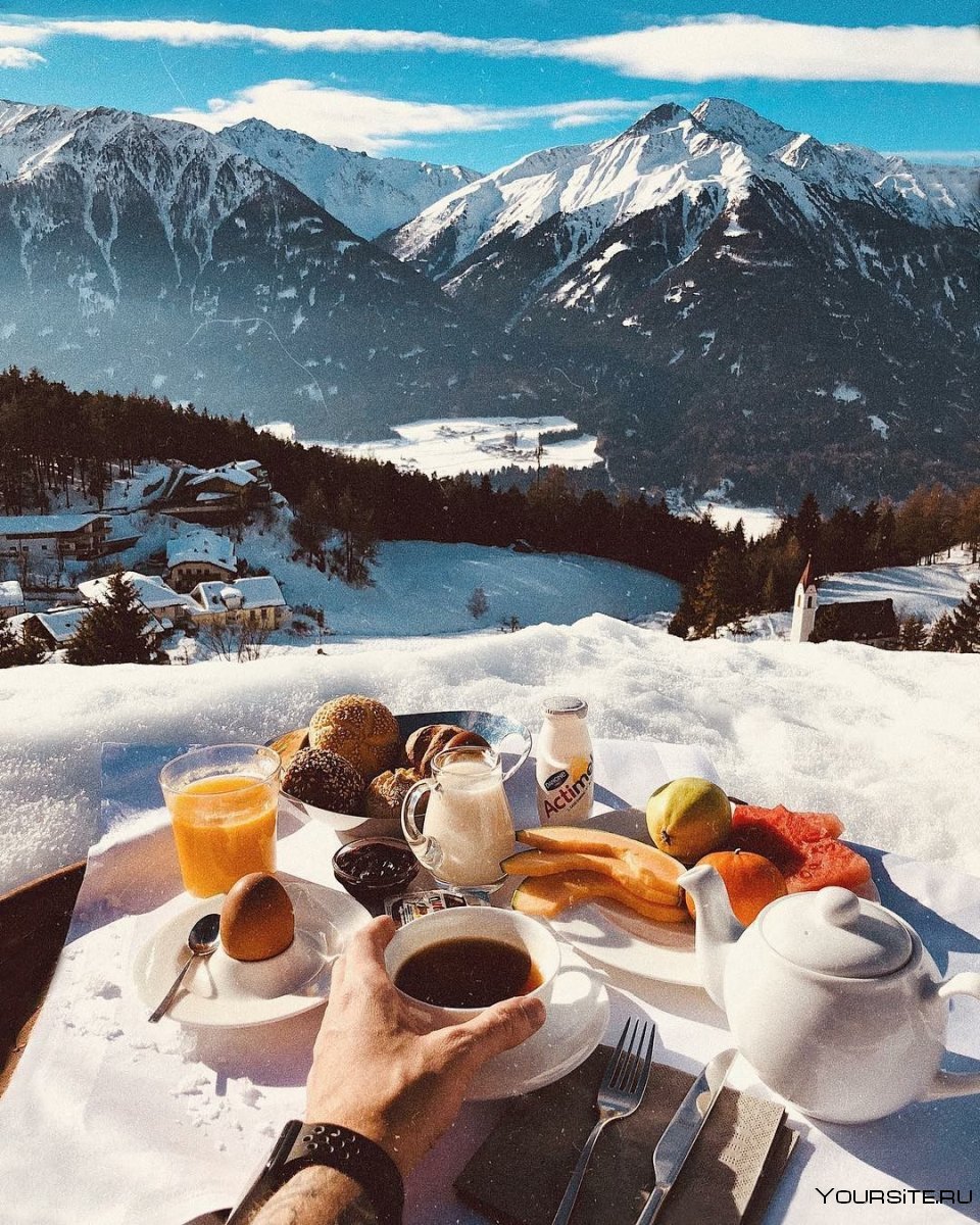 Зимний завтрак в горах