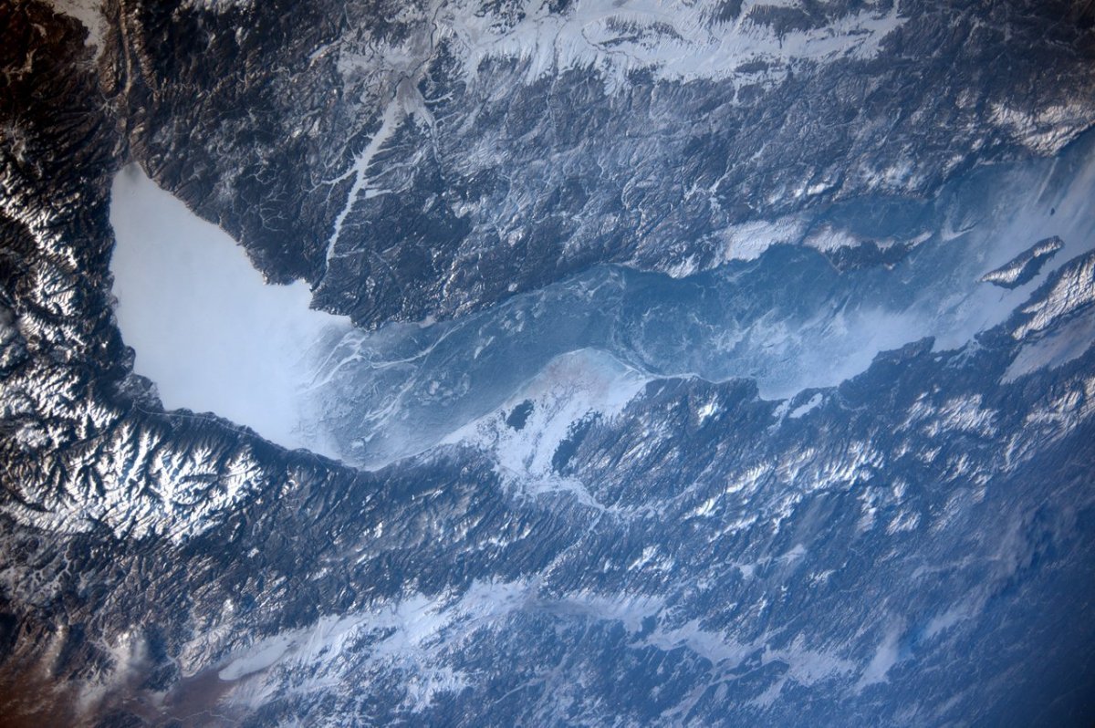 Снимки с космоса Байкала