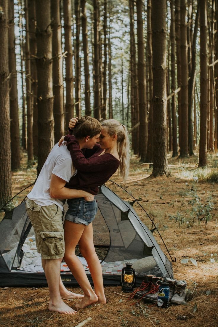 Романтический поход с палаткой
