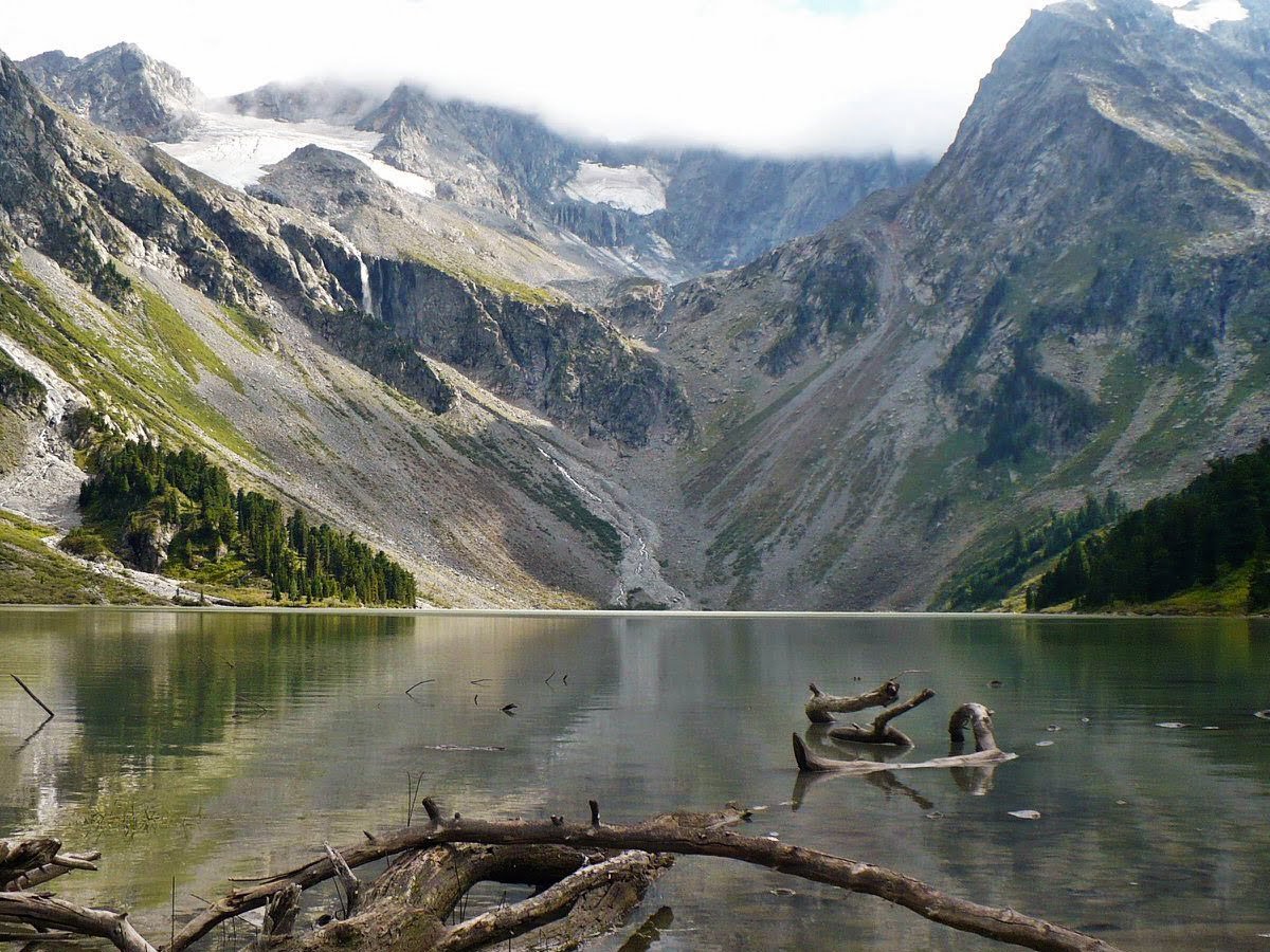 Мультинское озеро горный Алтай
