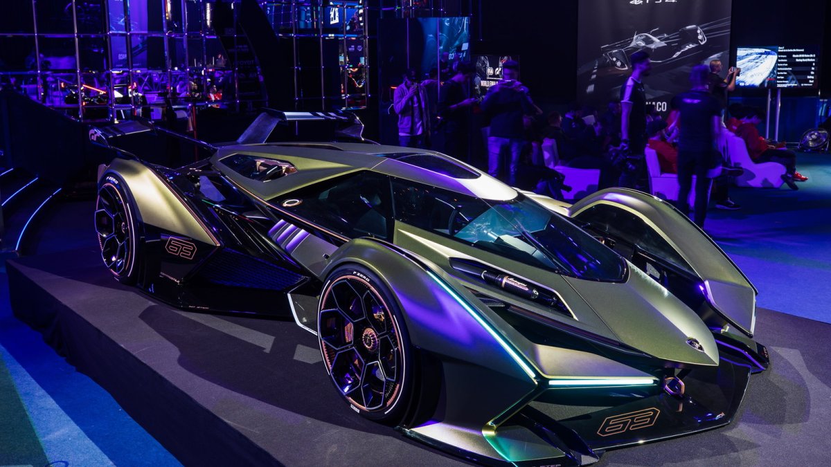 Lamborghini v12 Vision