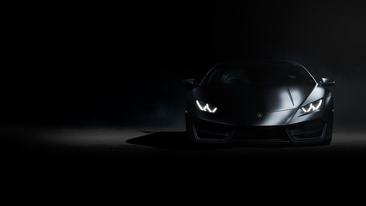 Lamborghini Huracan в темноте