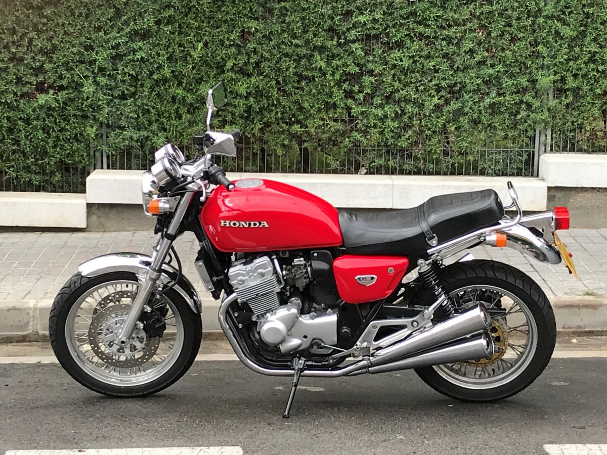 Honda CB 400 four nc36