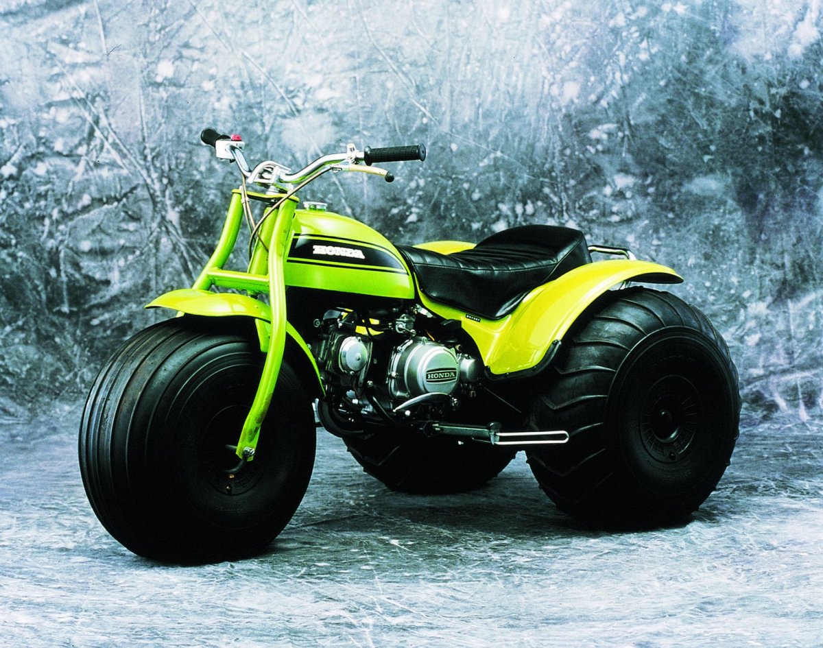 Трицикл Honda ATC