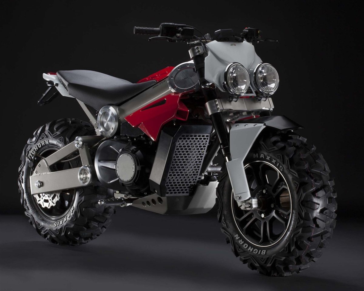 Мотоцикл Brutus 750