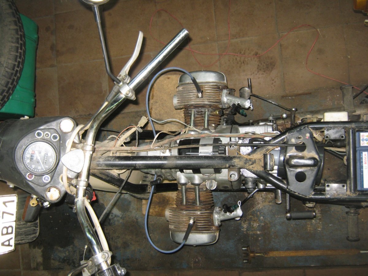 Трицикл мг-350