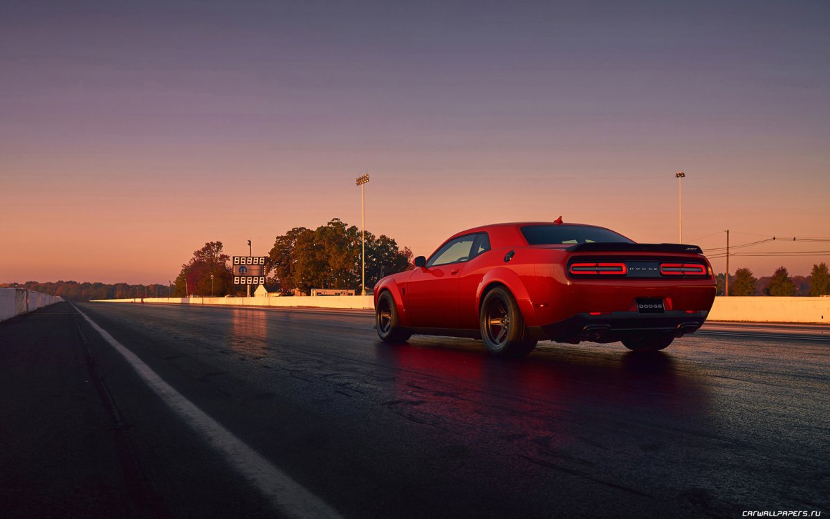 Dodge Challenger srt Demon 2017