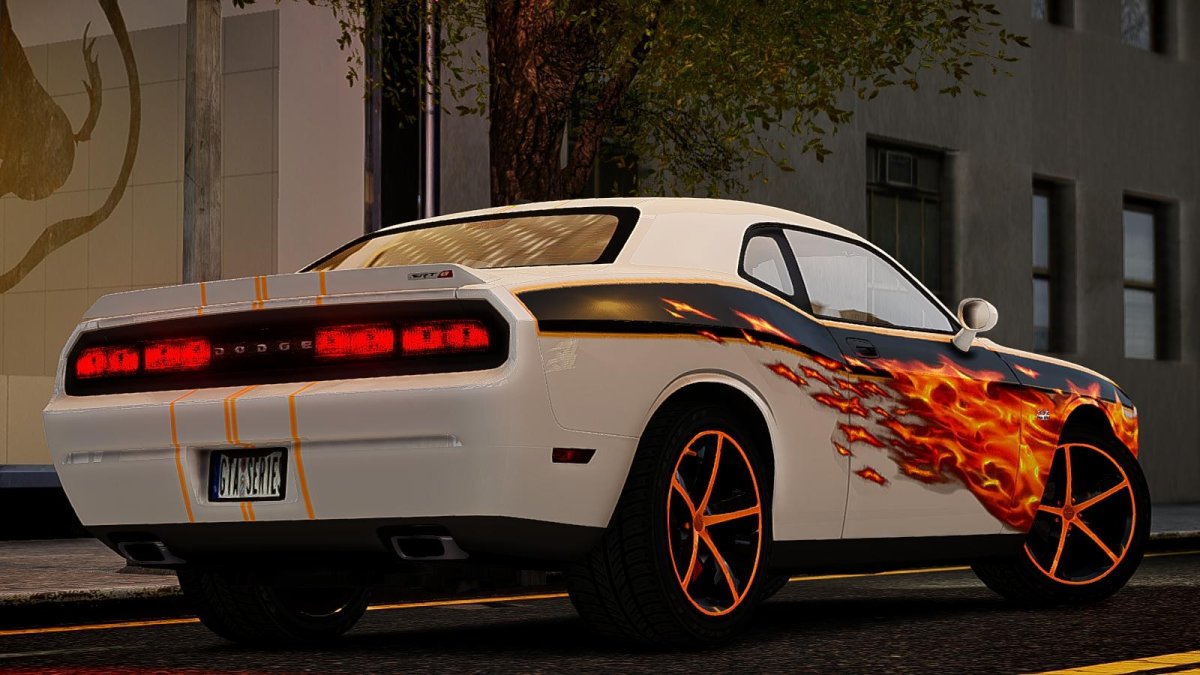 Dodge Challenger srt8 белый