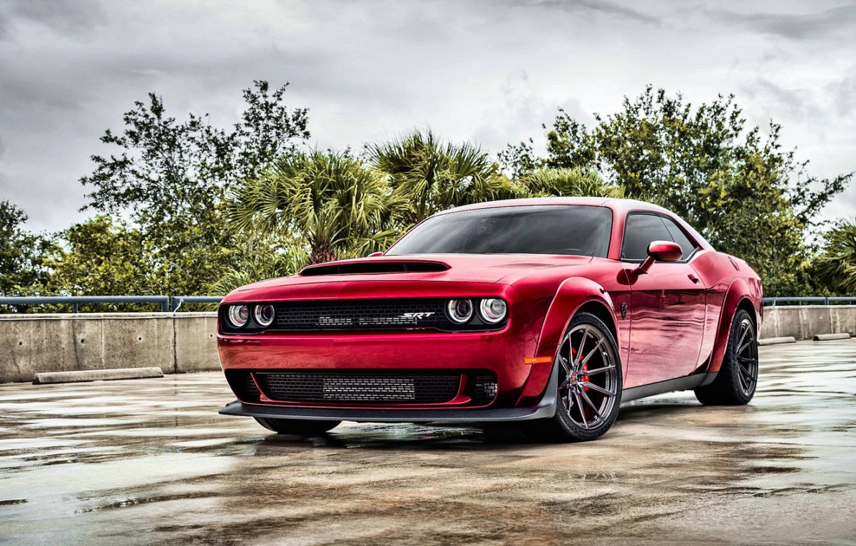 Dodge Challenger srt Demon