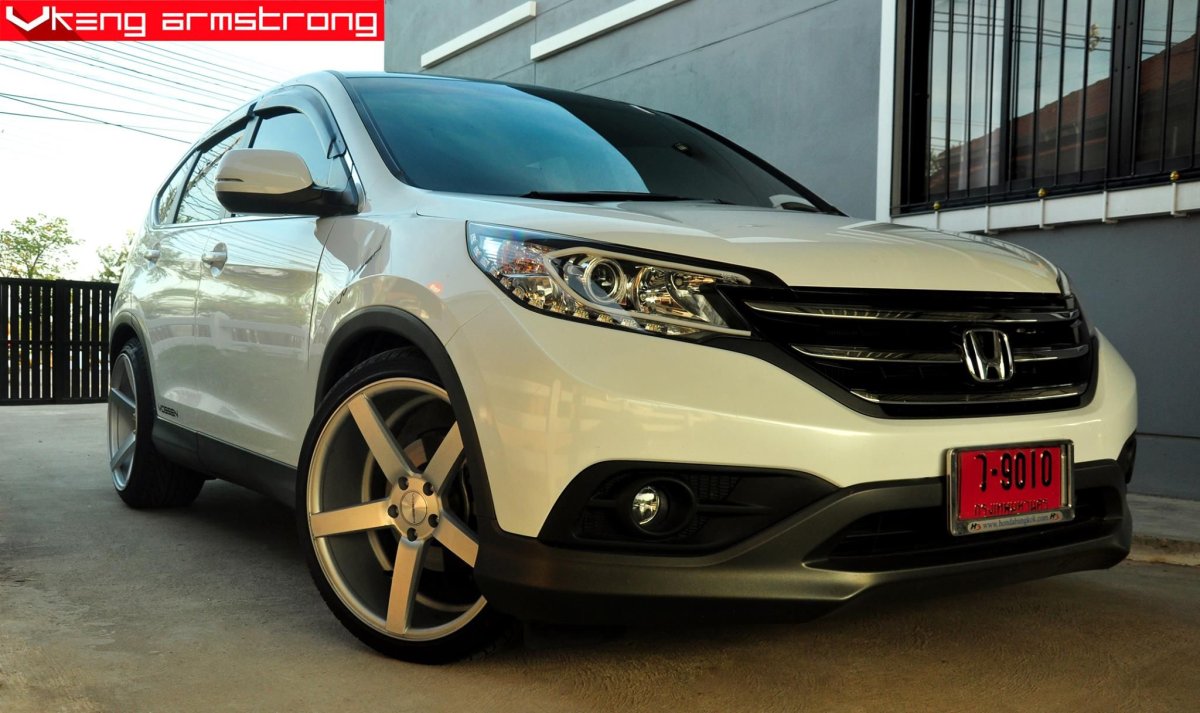 Honda CRV-3 on Vossen