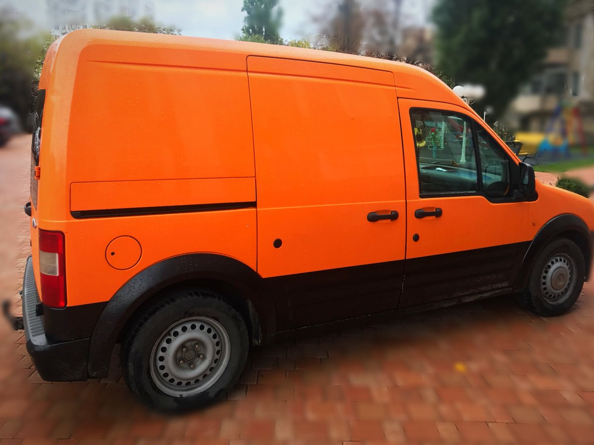 Форд пирожок 1993