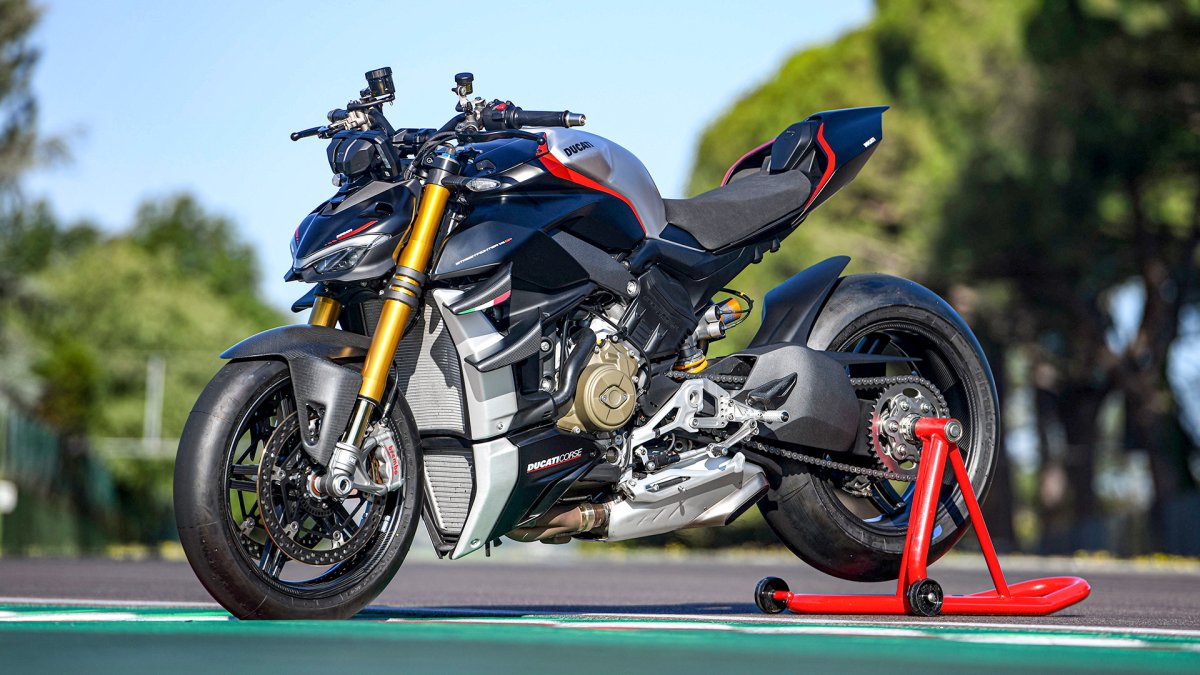 Ducati Streetfighter v4