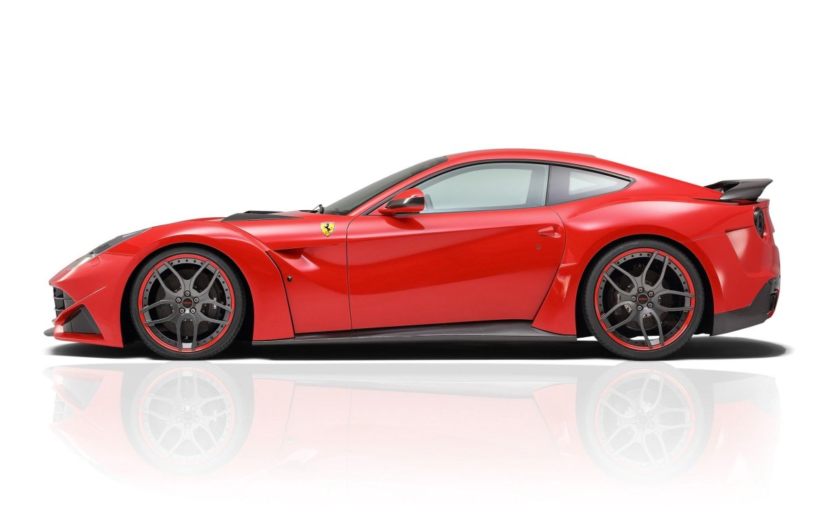 Ferrari f12 Side