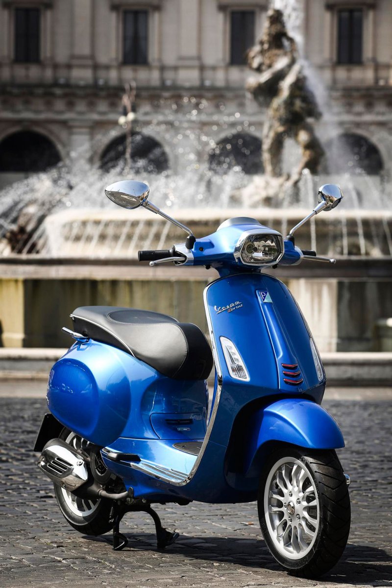 Скутера Vespa Sprint