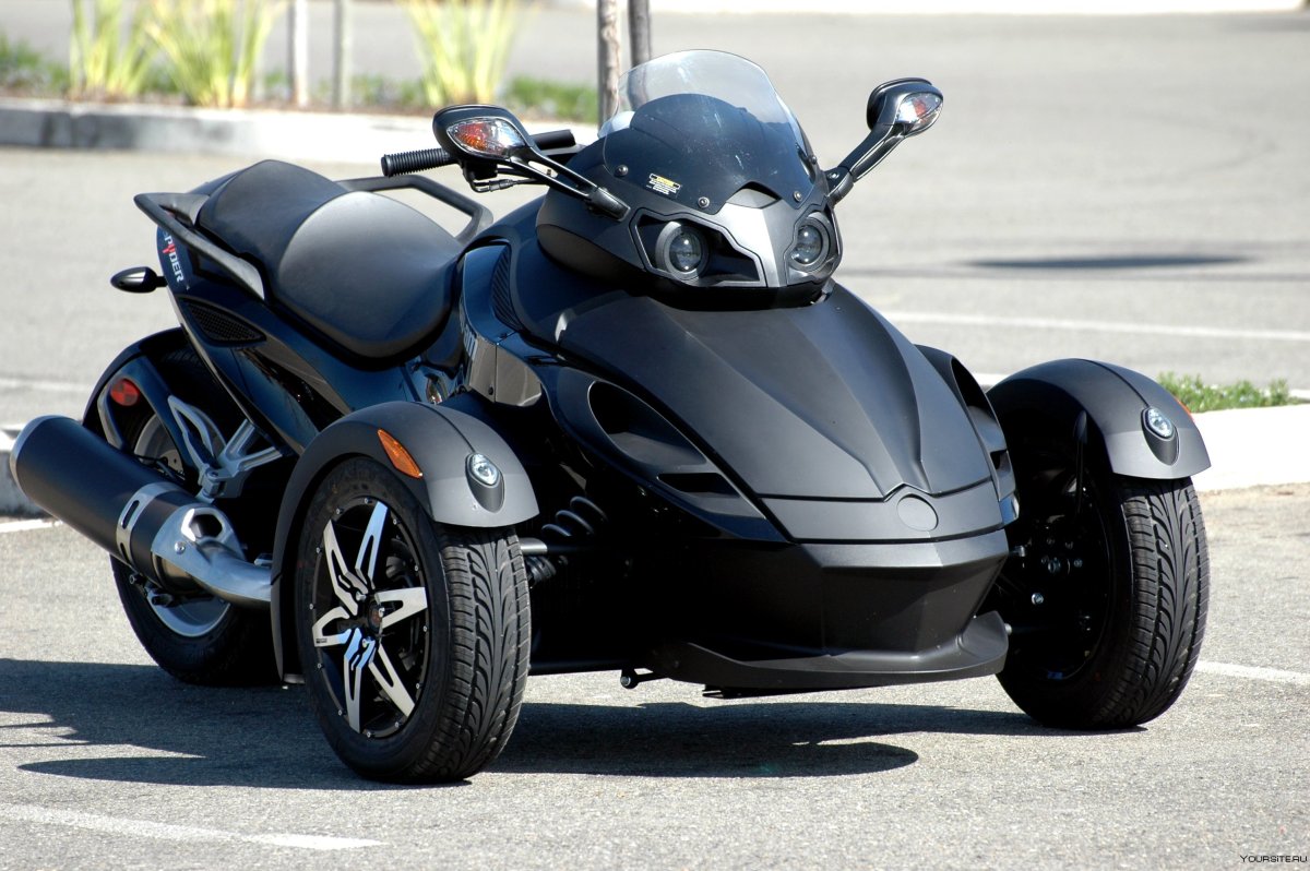 Трайк Spyder