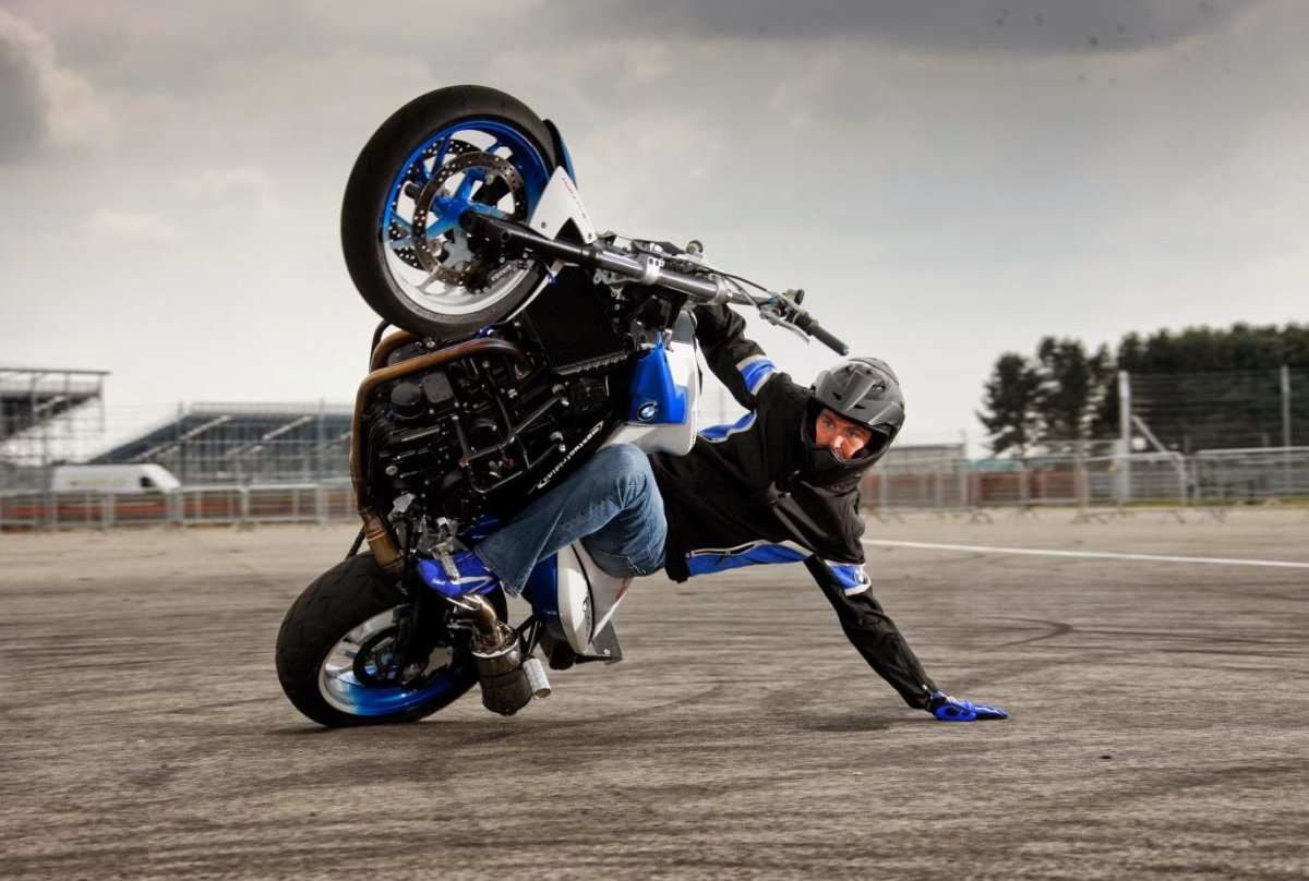Stunt байк f4l