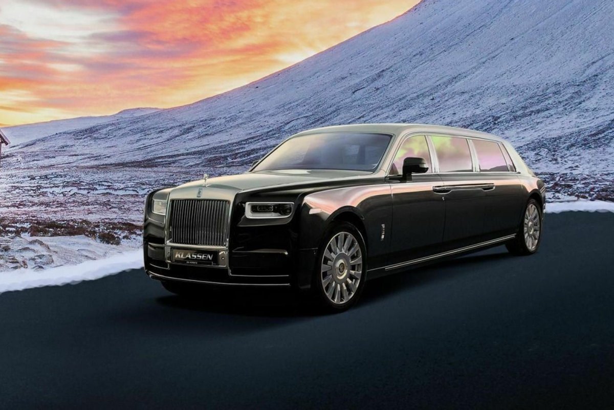 Rolls Royce Phantom 2021 лимузин