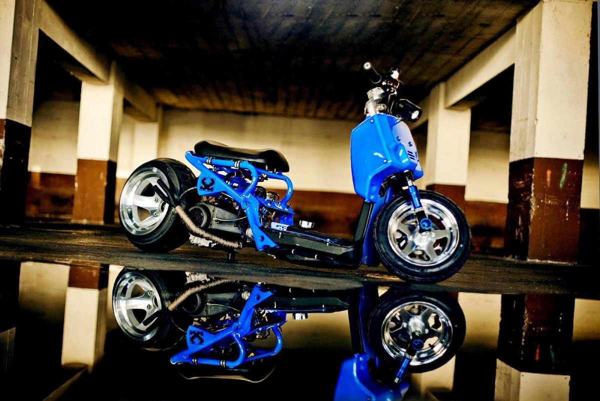 Honda Ruckus drive2