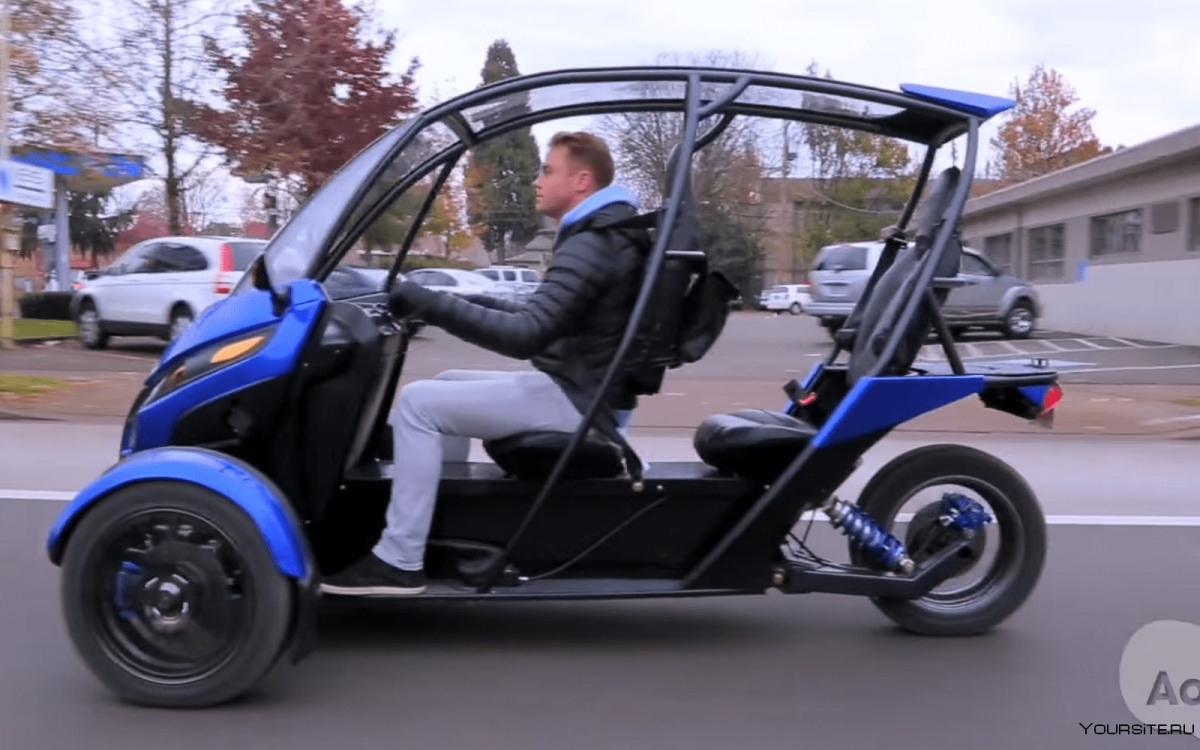 Трицикл Arcimoto SRK