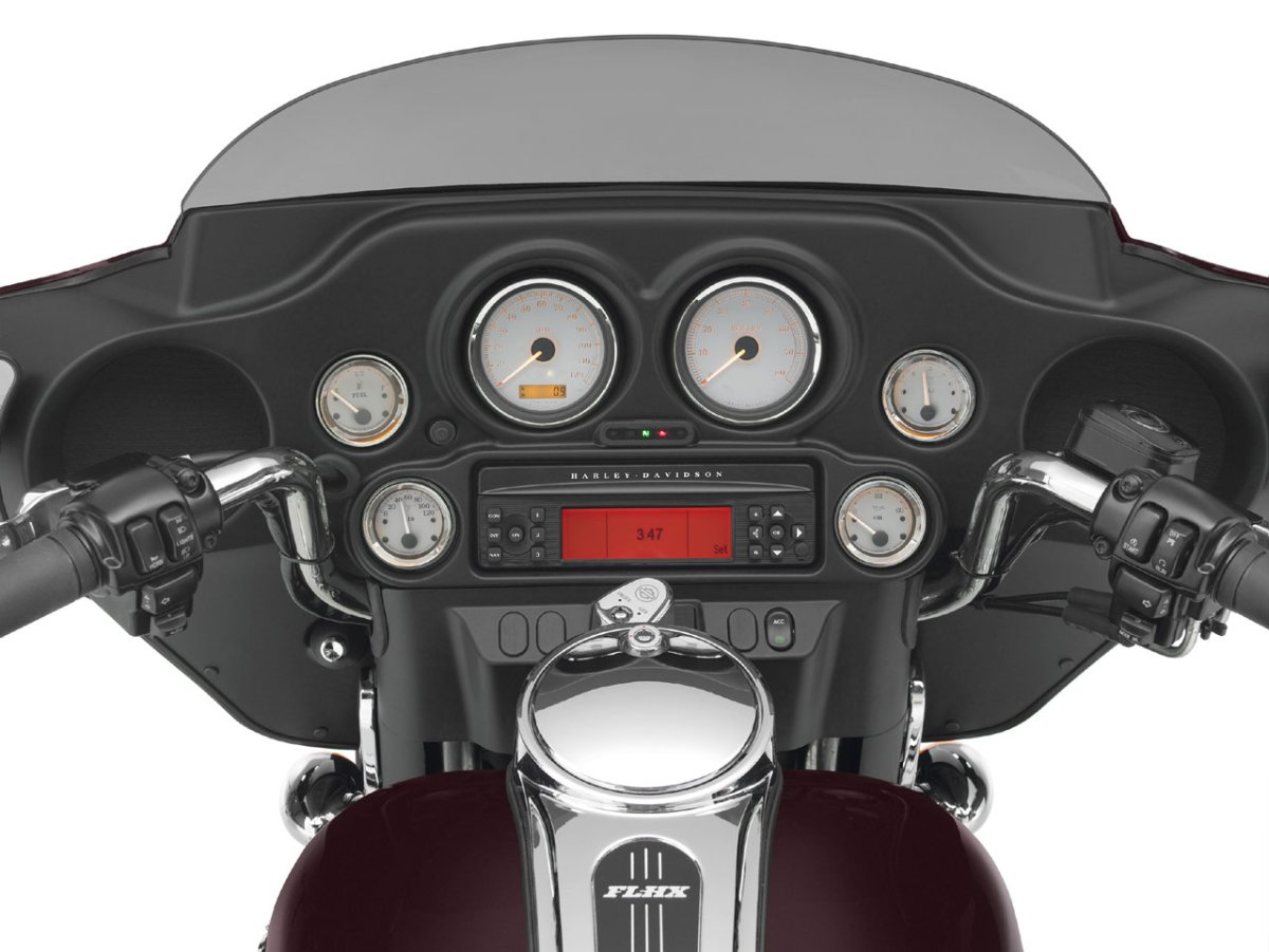 Harley Davidson Electra Glide 2013 приборная панель